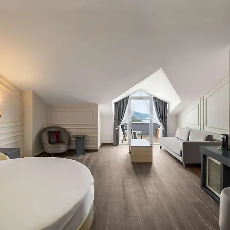 Ramada By Wyndham Fethiye (adults Only) 4* Ölüdeniz